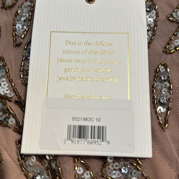 (220) ❤️ BNWT Mac Duggal EMBELLISHED ILLUSION SHEATH DRESS #5521 - Picture 11 of 11